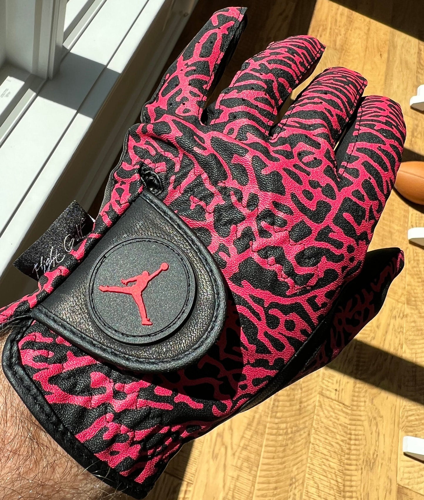 Jordan Golf Glove Elephant print Bulls Red Left Hand Only