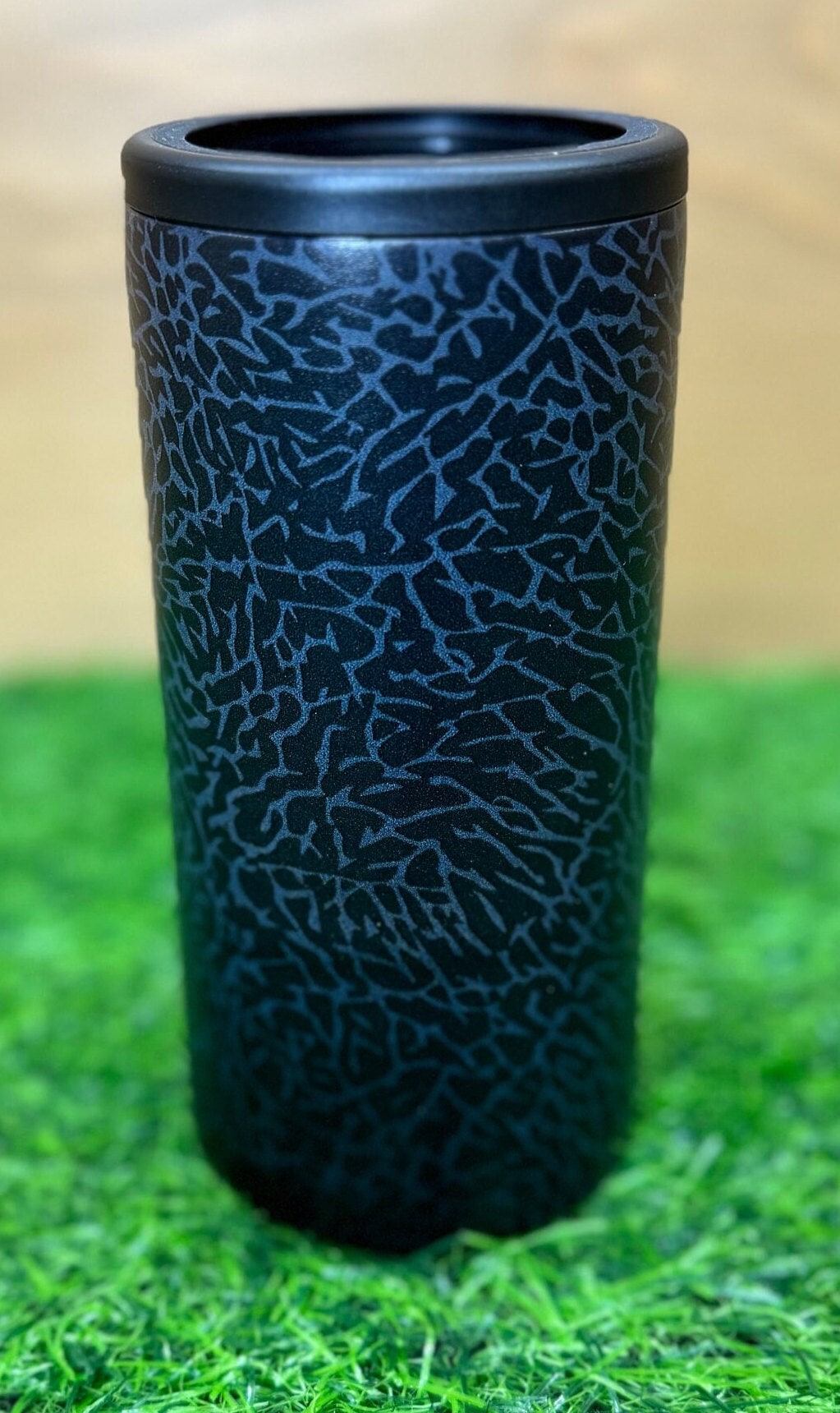 Air Jordan Elephant Print Slim Can Koozie Vacuum Sealed Double Wall 12oz (1)