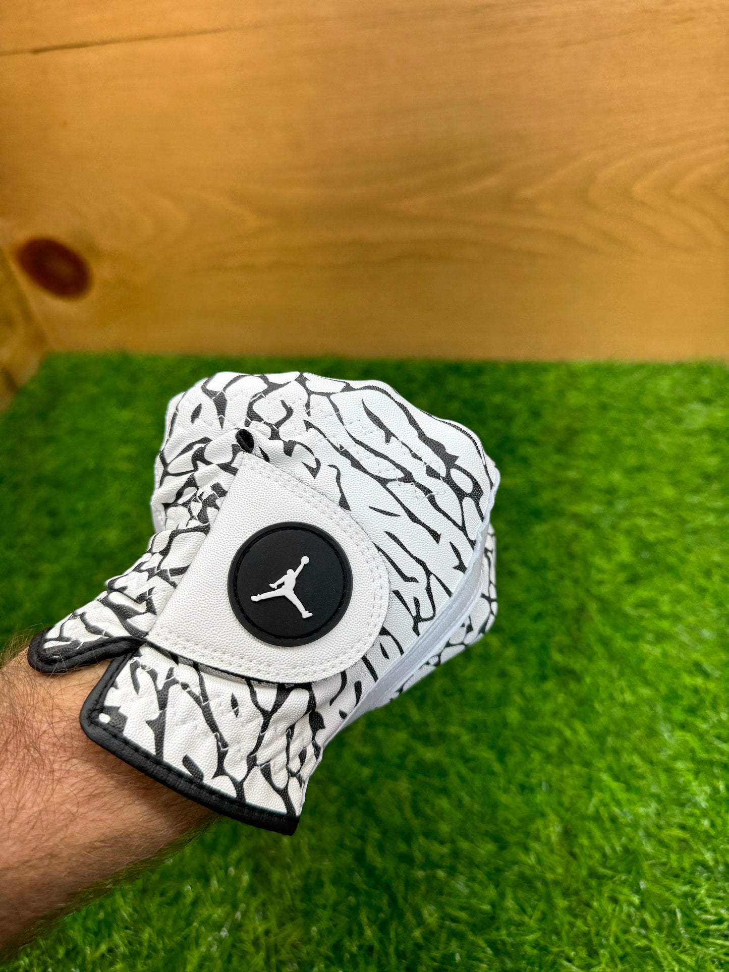 Jordan Golf Glove Elephant print White & Black Left Hand Only