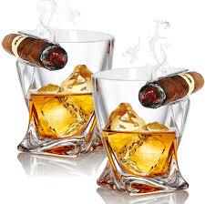 Cigar Holding Whiskey Glass Twist